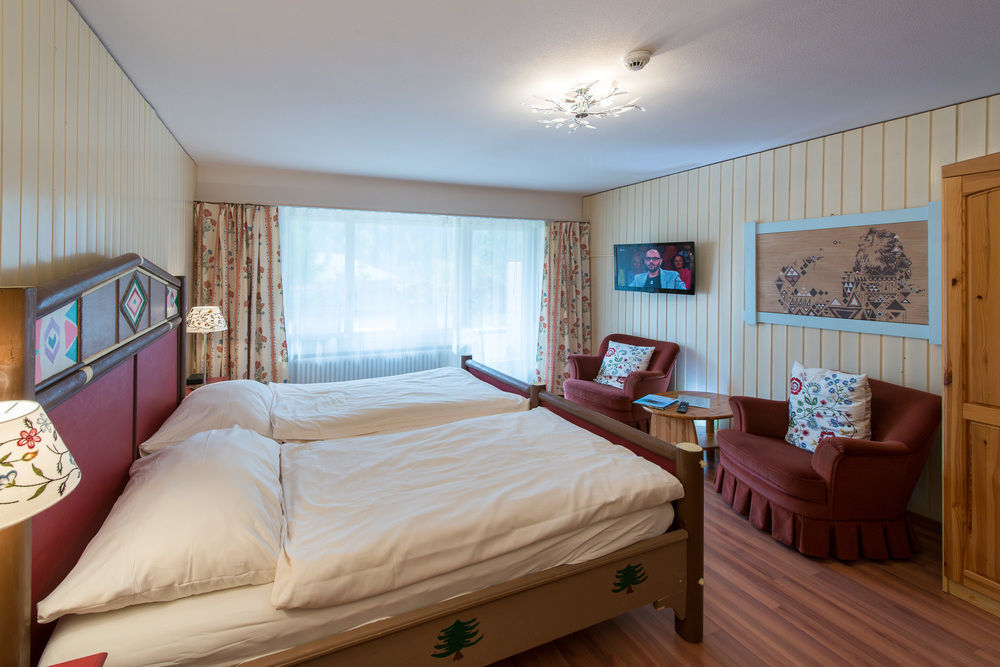 Badehotel Salina Maris - Wellness & Vintage Mörel Екстериор снимка
